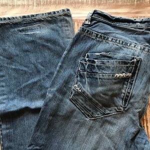 Men’s 34XL Buckle BKE Jean in the Derek Cut.